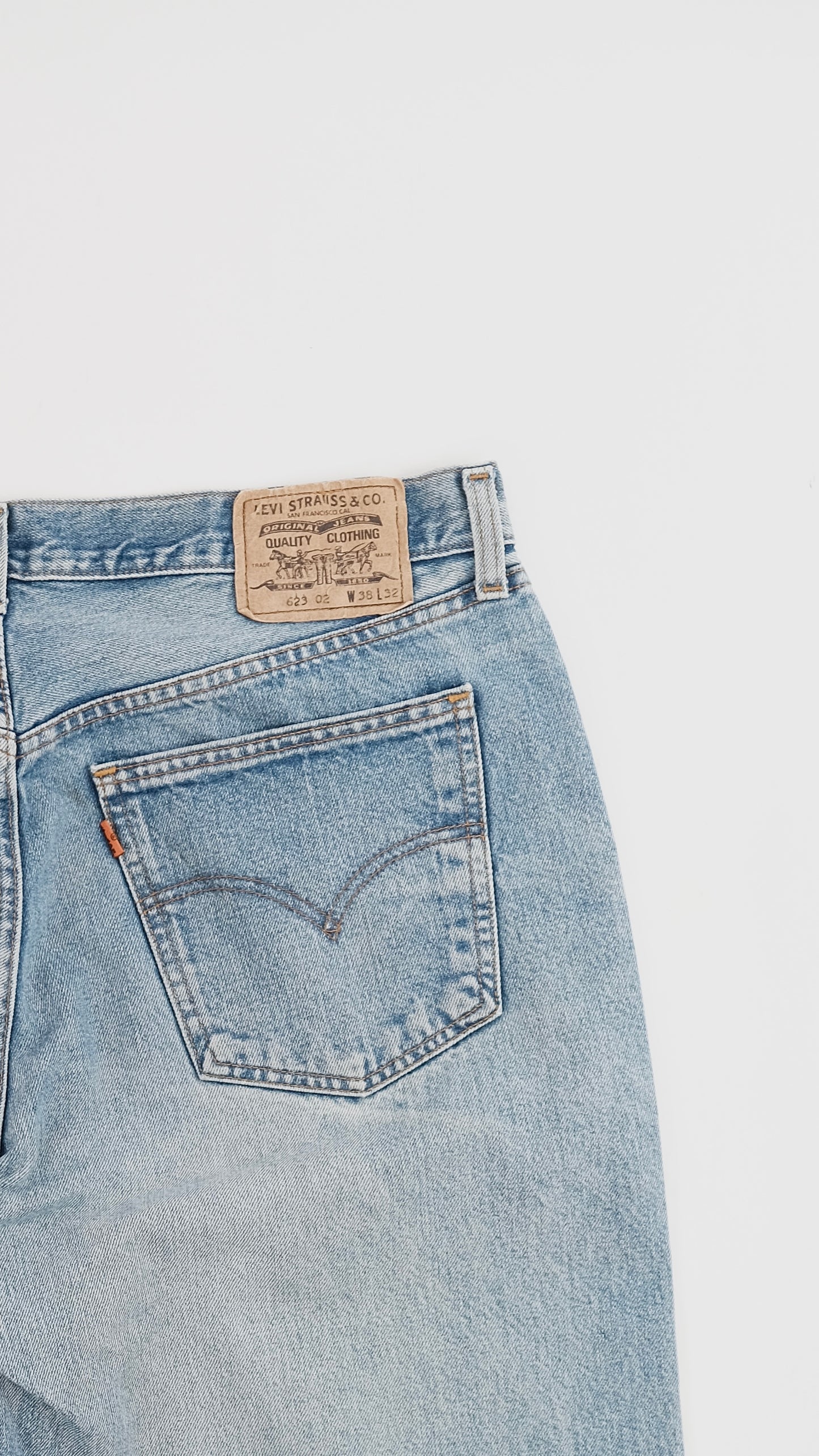 Levi's 623 light wash w38