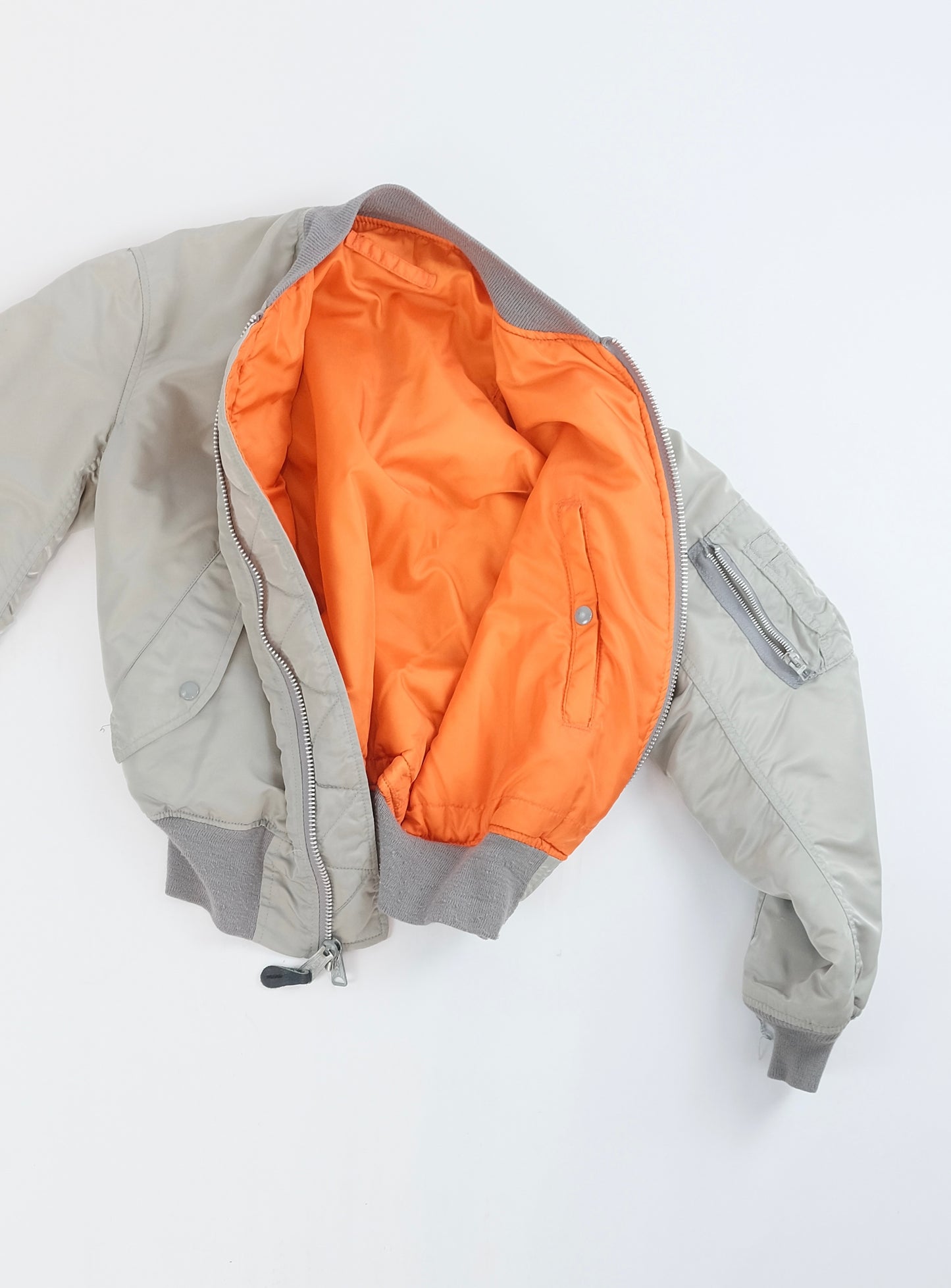 80s Alpha Industries MA-1 bomber jacket S