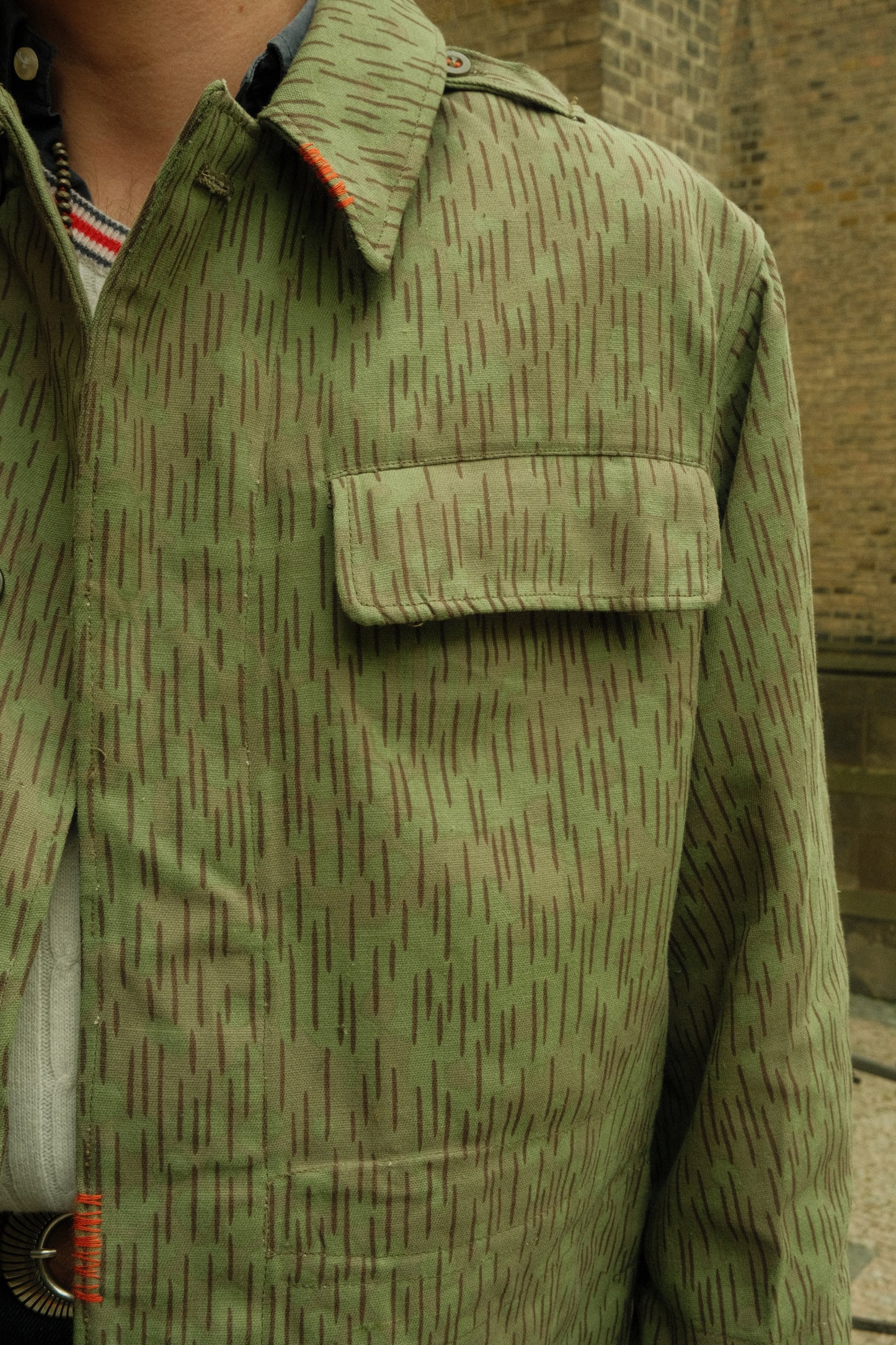 CAPSULE CL9.2 - 60s Czechoslovakian army - vintage clochard92.com