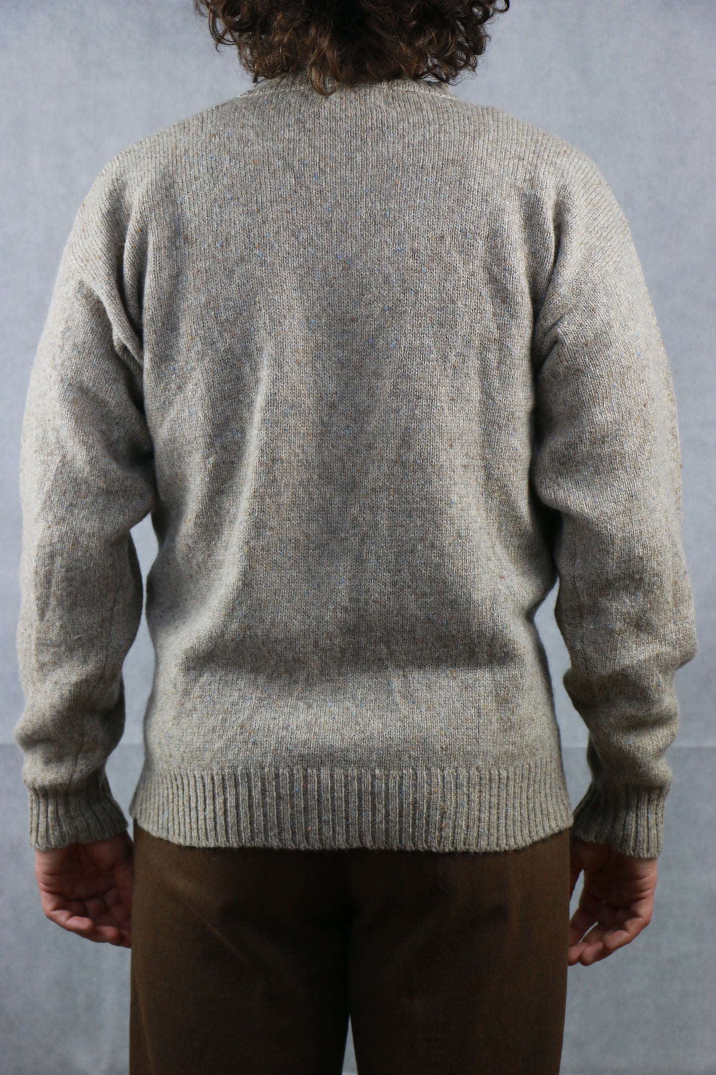 Gray Woolrich Sweater, clochard92.com