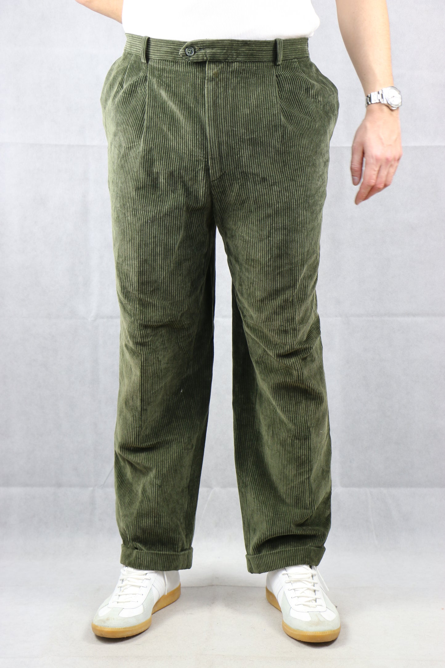 Tailor & Son Corduroy Trousers, clochard92.com