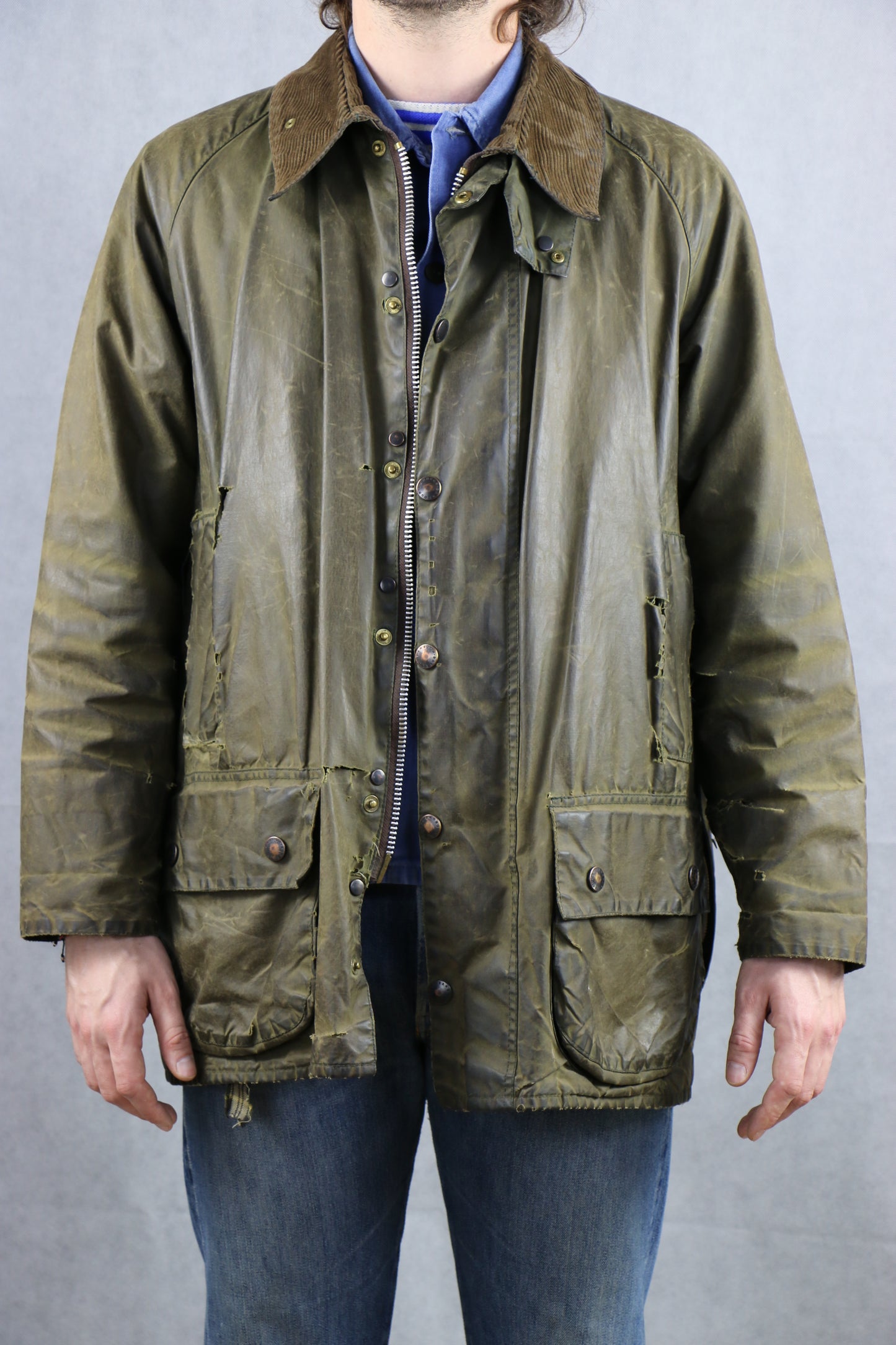 Barbour Beaufort Wax Jacket torn - vintage clothing clochard92.com