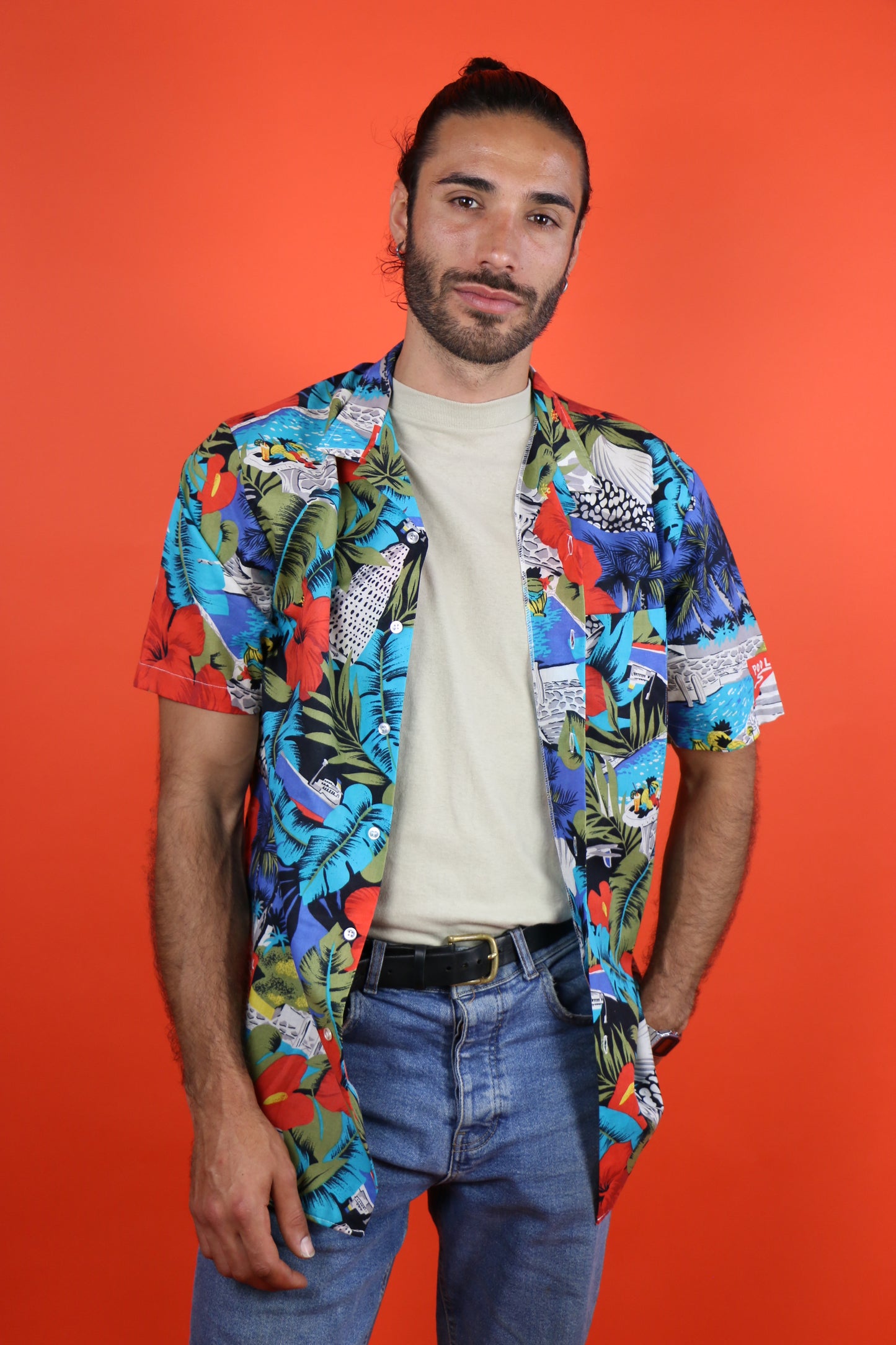 Hawaii Shirt - vintage clothing clochard92.com