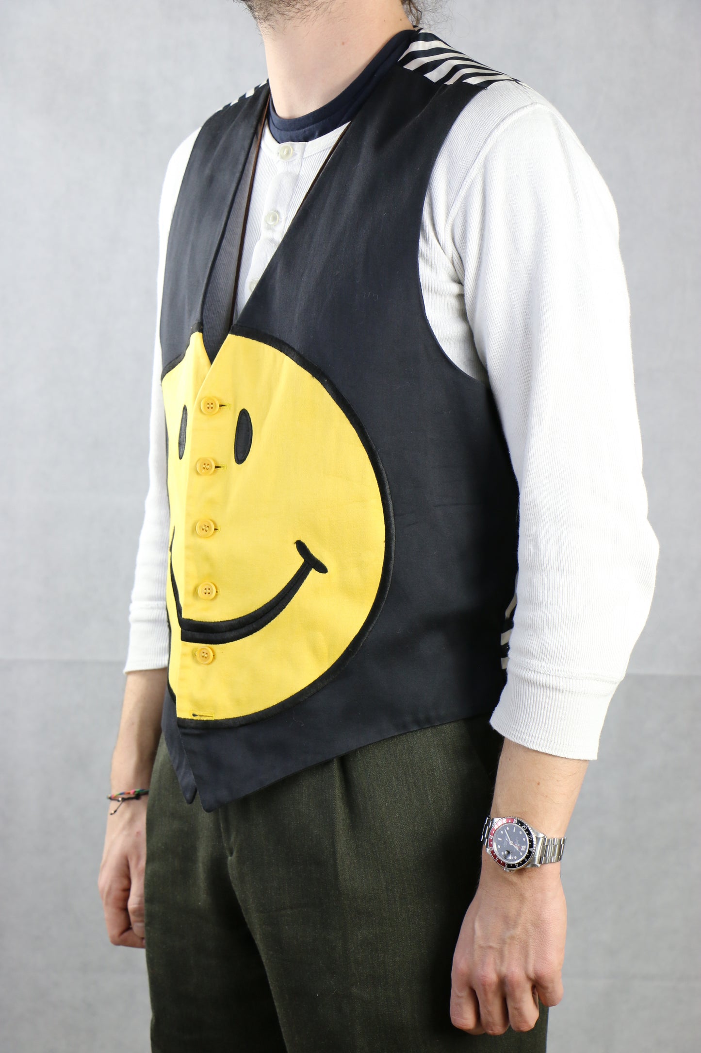 Moschino 'Smiley' Vest - vintage clothing clochard92.com
