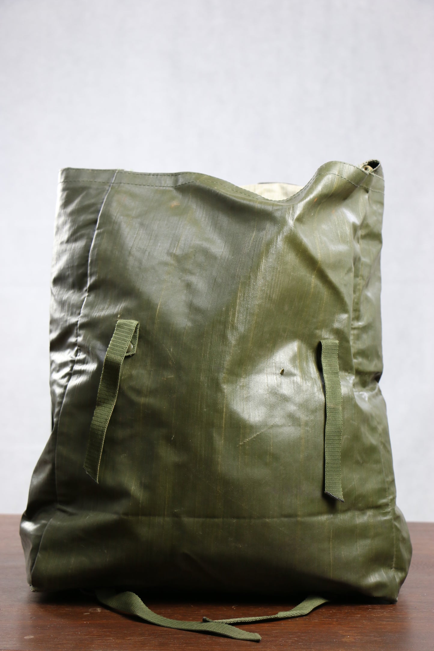 Czechoslovakia Army Waterproof Backpack - vintage clothing clochard92.com