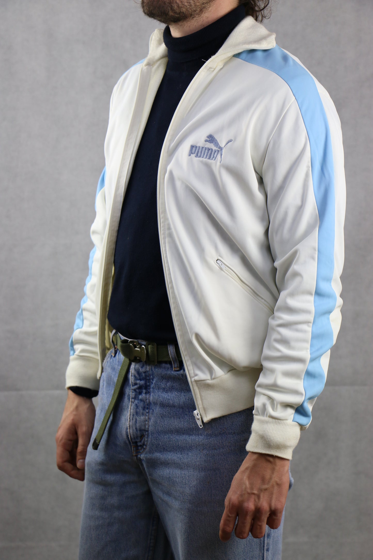 Puma White Track Jacket - vintage clothing clochard92.com