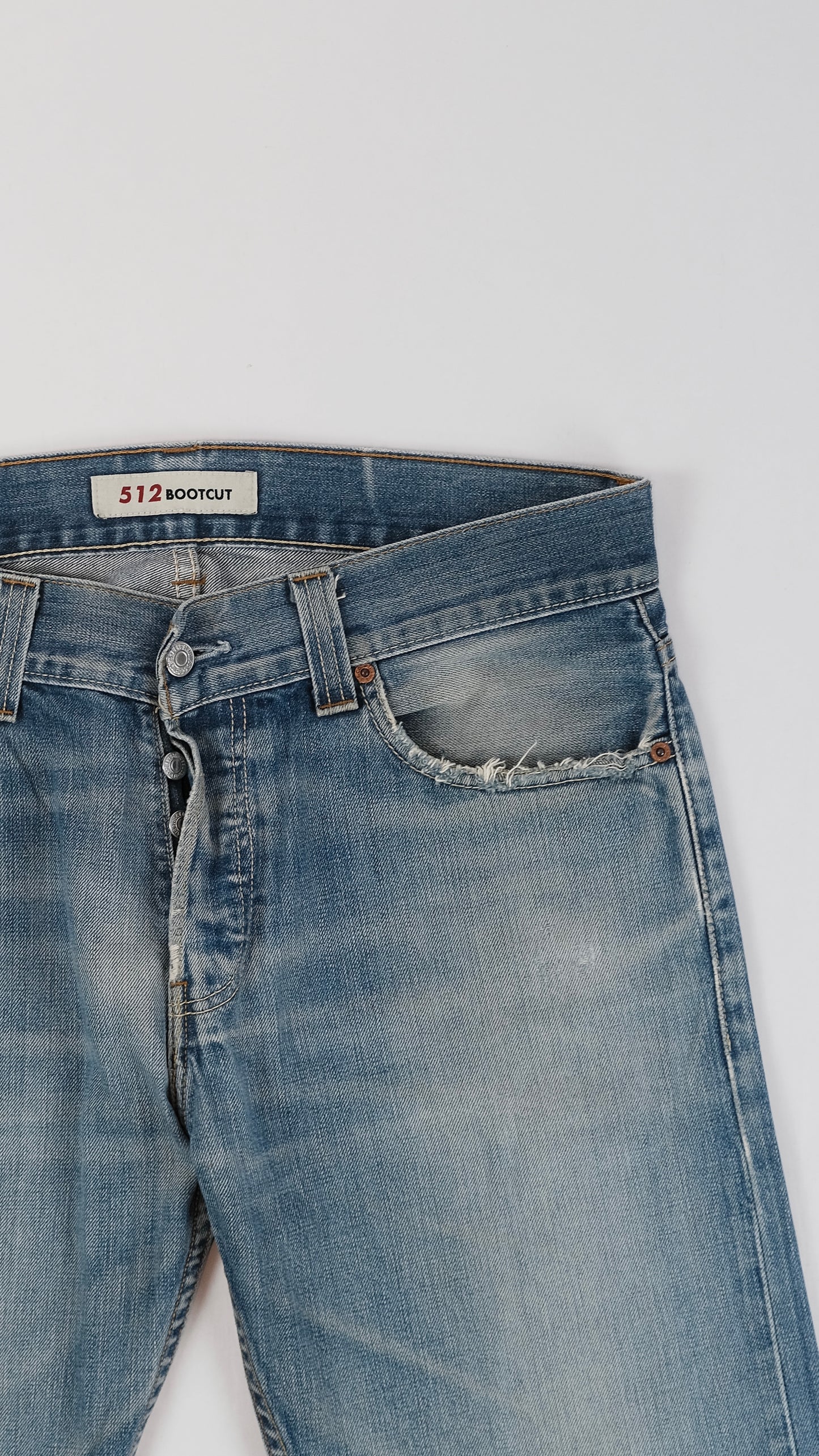 Vintage Levi's 512 Bootcut w33