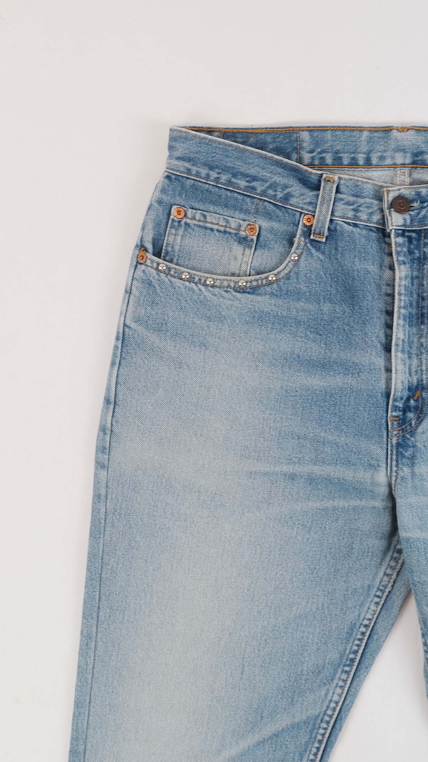 90s Levi's embossed punk jeans 615 w34