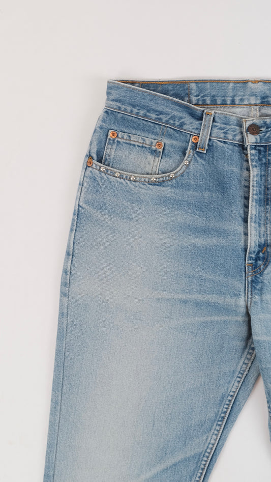 90s Levi's embossed punk jeans 615 w34