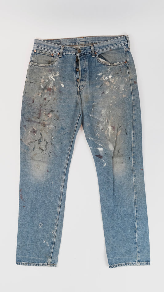 Distressed vintage Levi's 582 paint splattered w36