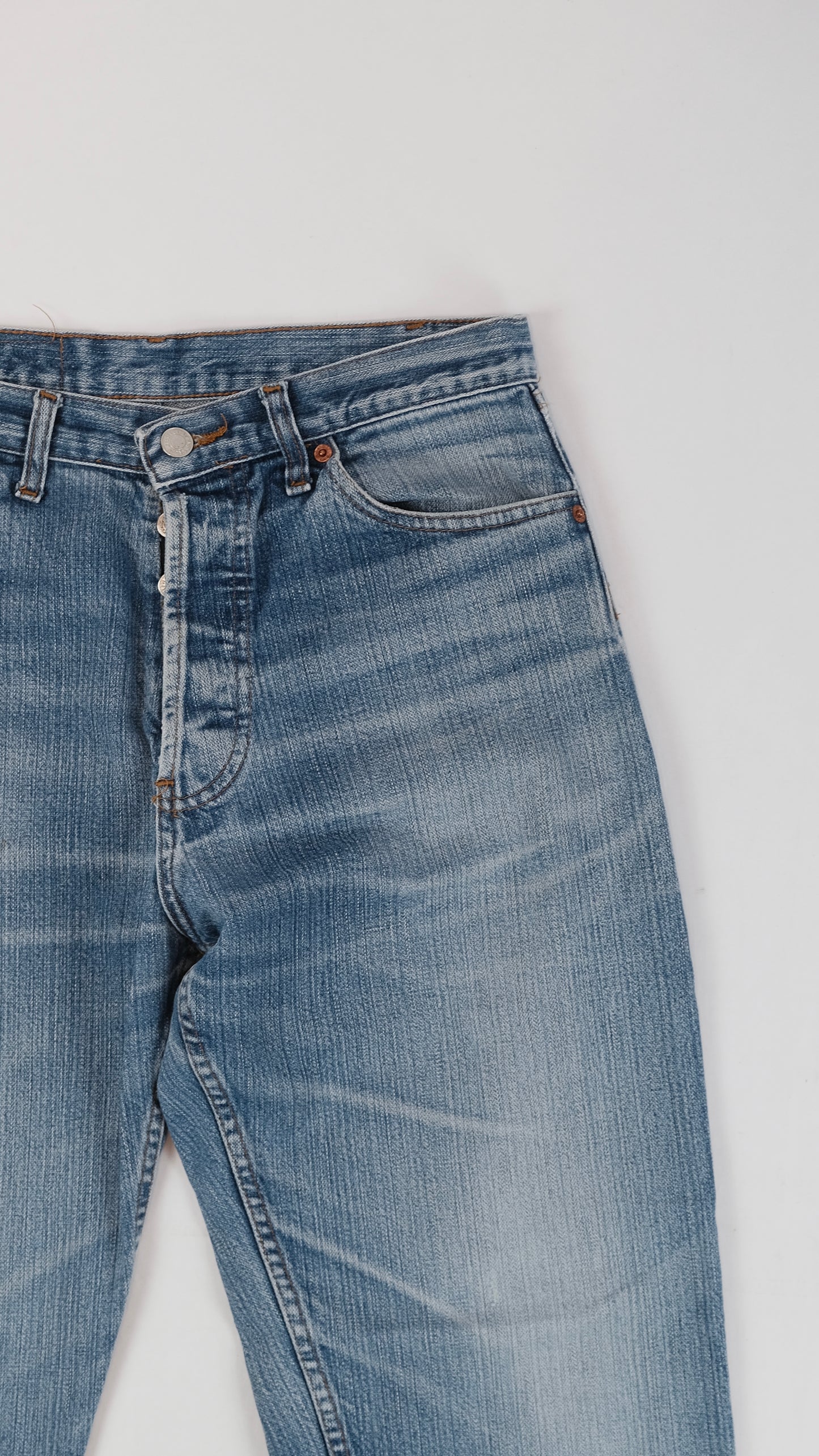 Vintage Levi's 501 w32