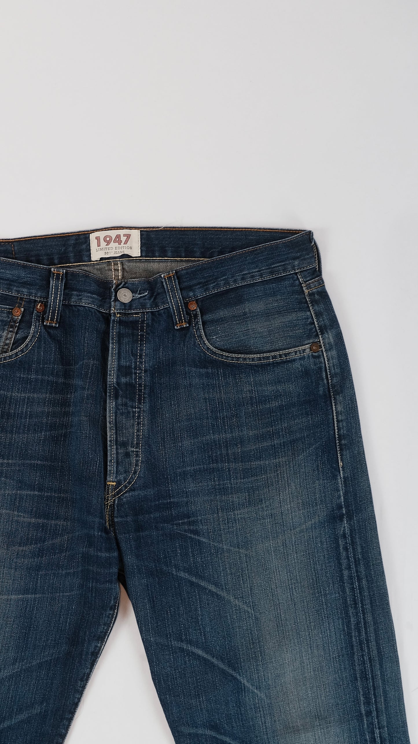 Vintage Levi's 501 w34 "1947"