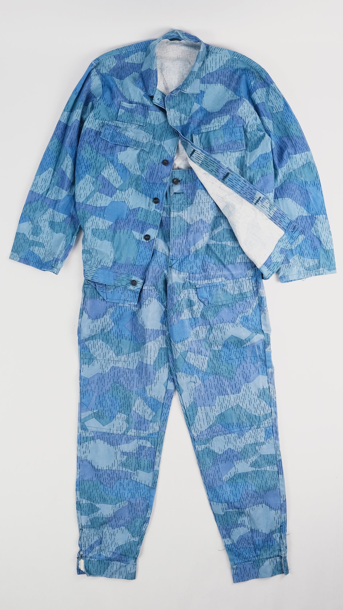 Rare czech blue camo splinter suit M