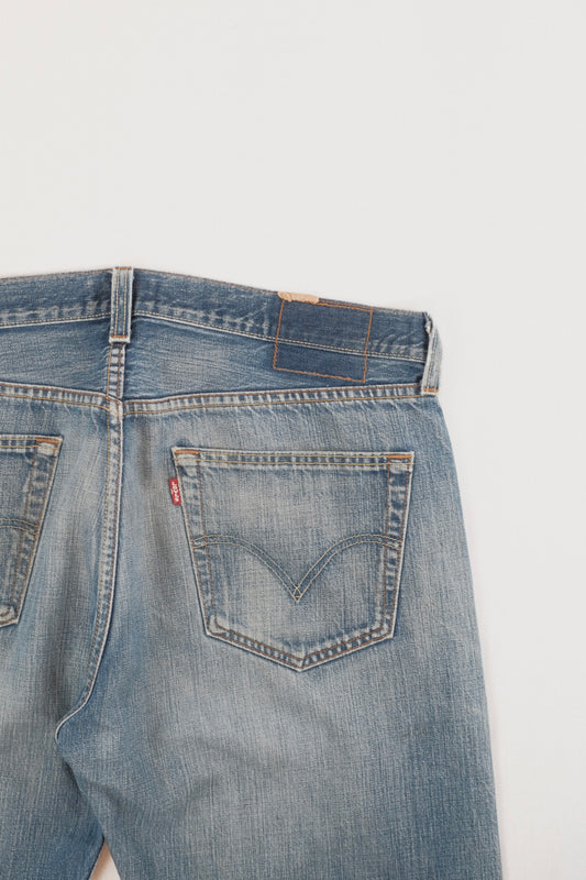 Vintage Levi’s jeans 501