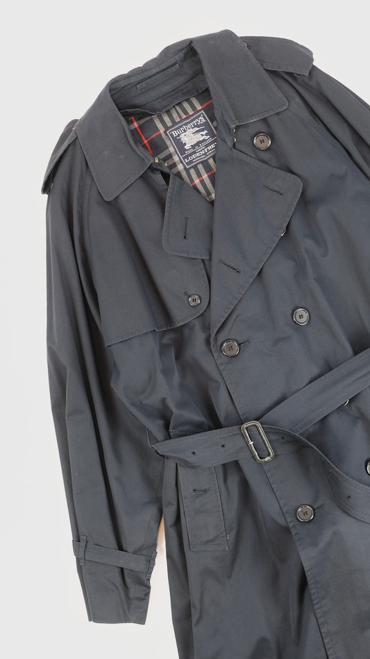 1980s Burberry trench coat XL