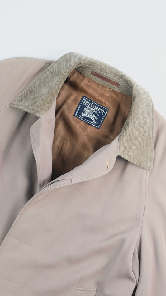 80s Burberry's Trench coat XL