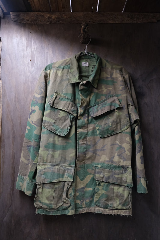 Vintage 1960s Camo Jungle jacket S