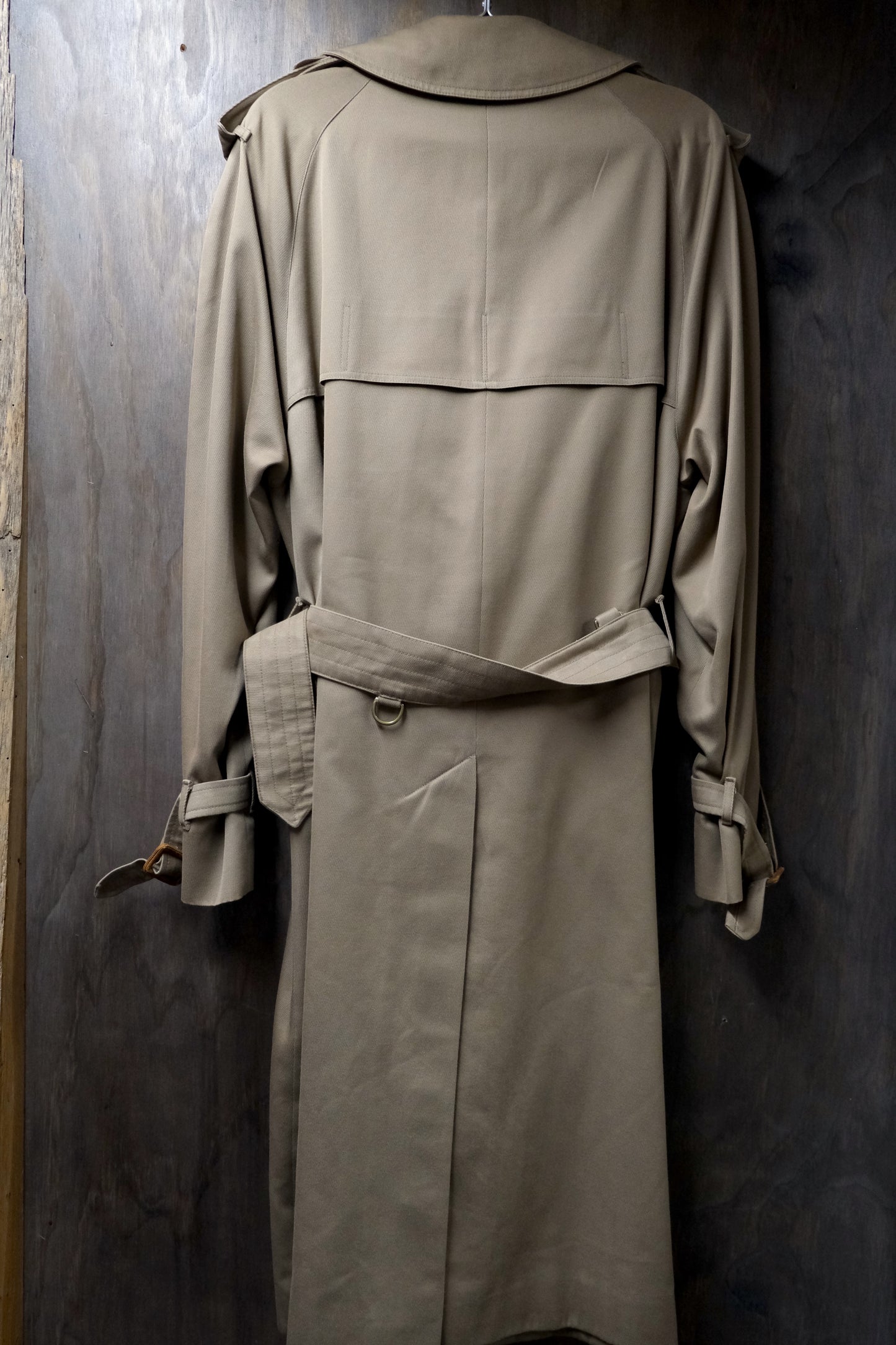 Vintage Acquascutum Trench coat M