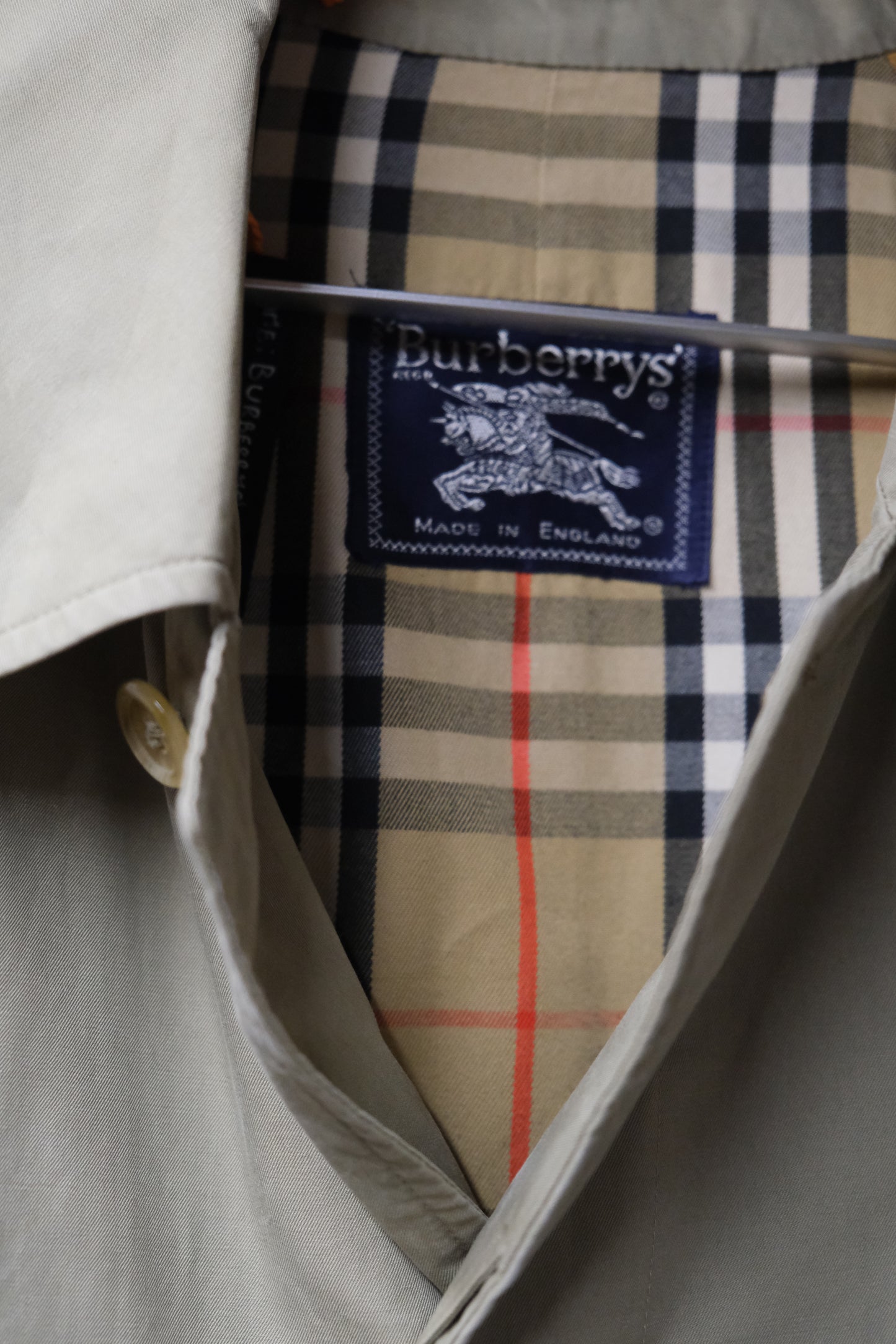 Vintage Burberry trench M