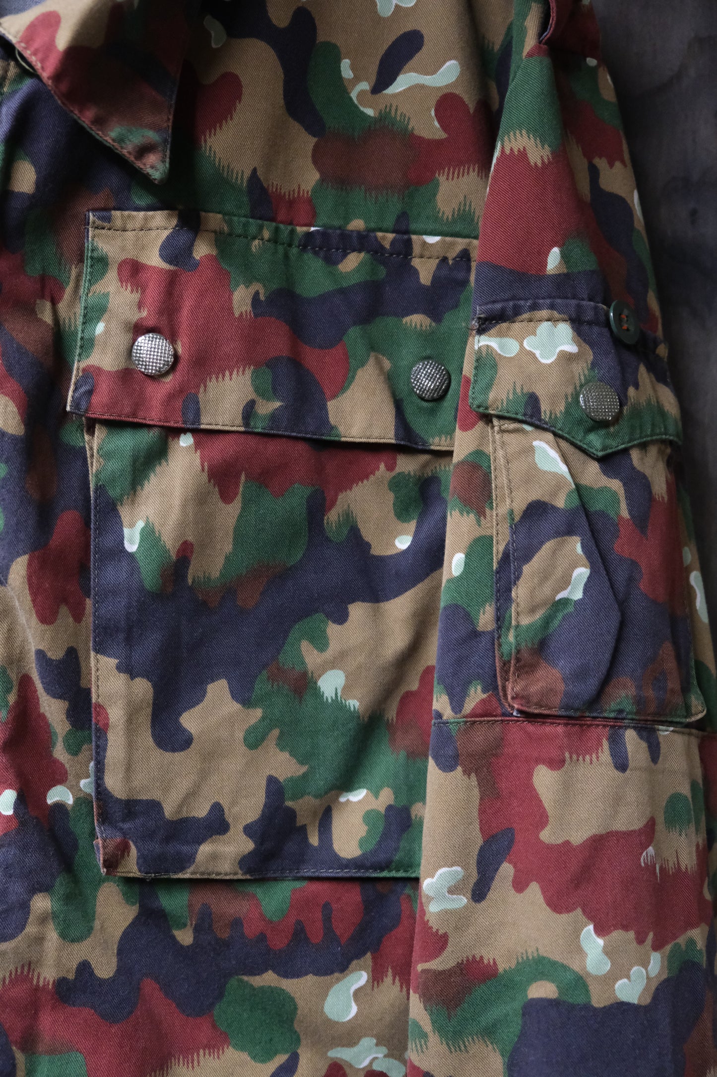 CAPSULE CL9.2 - 80s Swiss Alpenflage army Jacket
