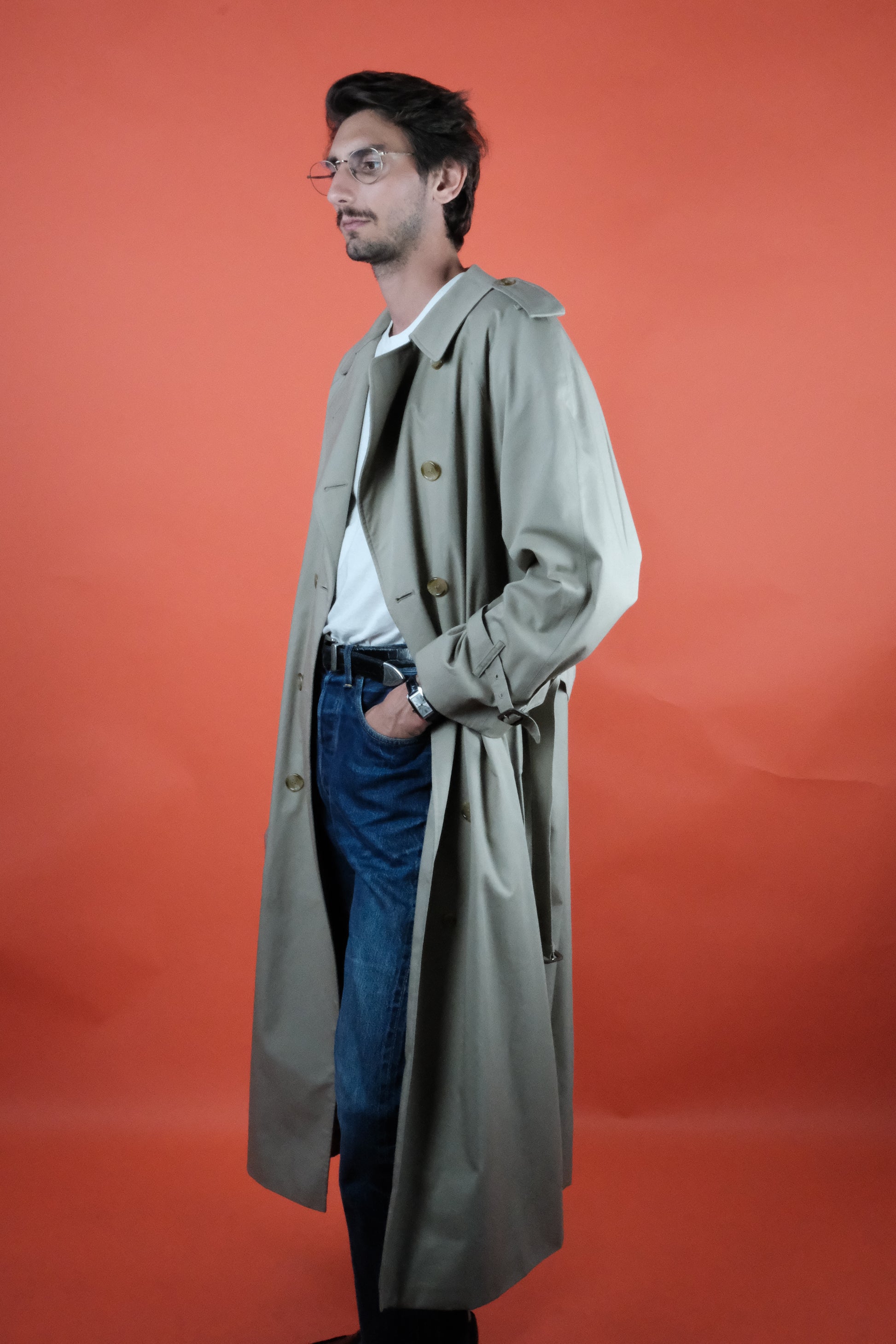 Burberrys Trench Coat - vintage clothing clochard92.com