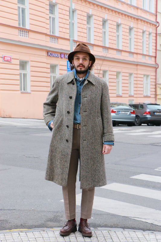 Aquascutum Tweed Coat Wooden Buttons - vintage clothing clochard92.com