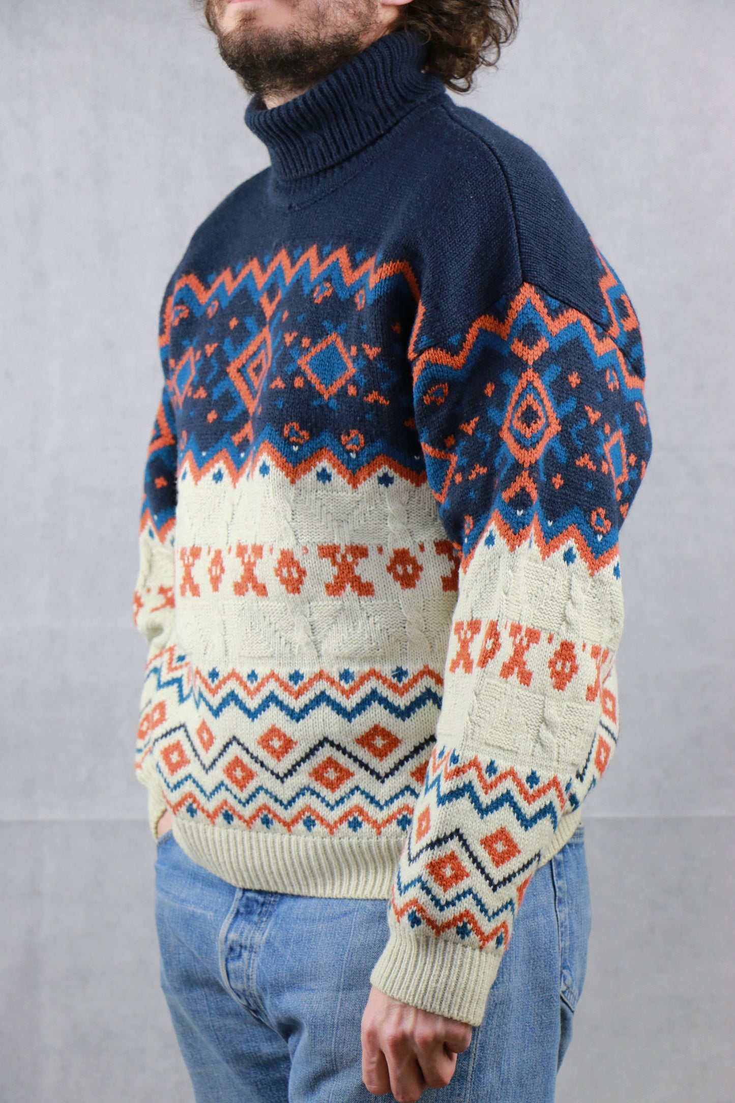Handmade Turtleneck Sweater, vintage store clochard92.com