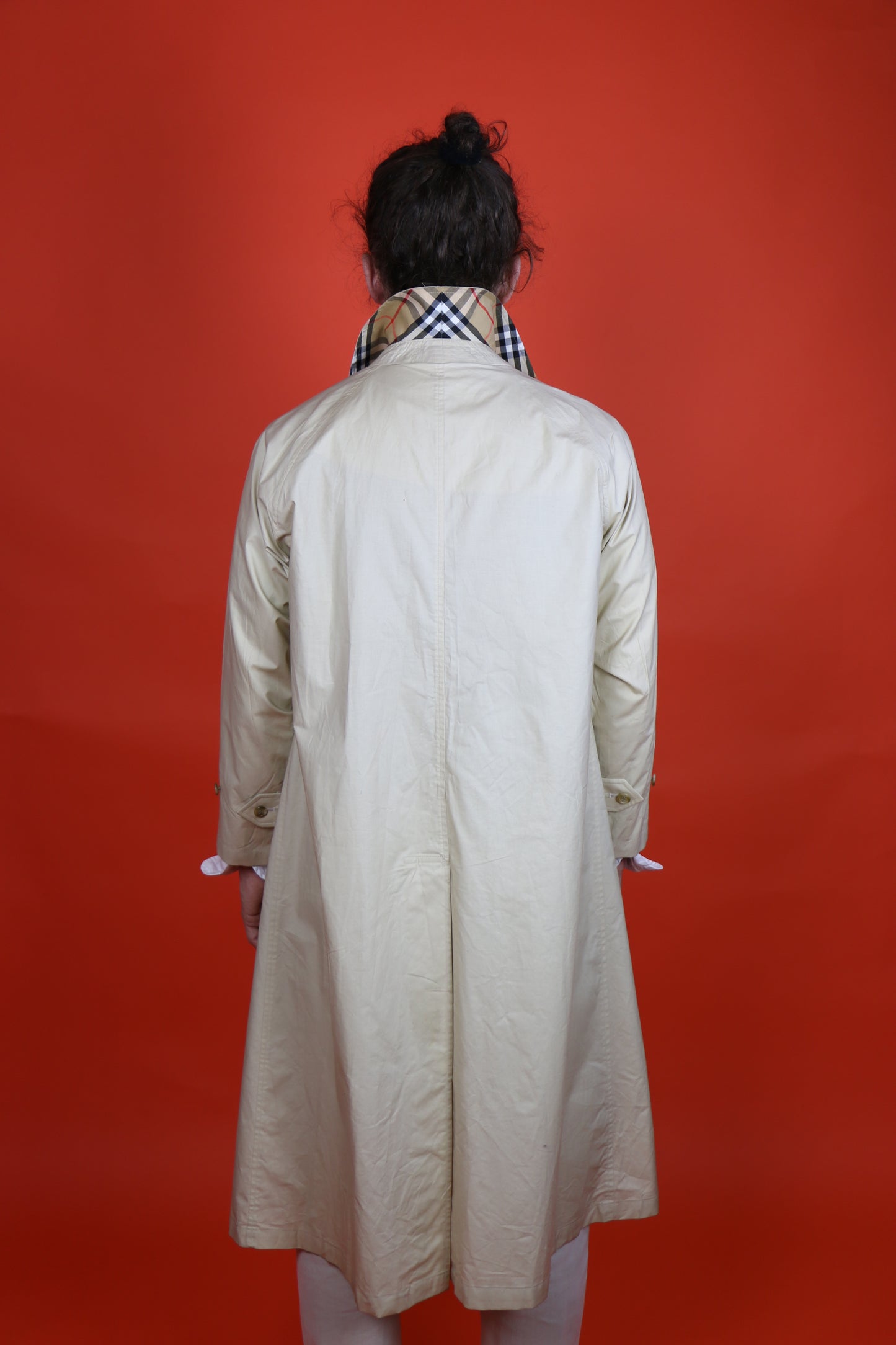 Burberrys' Light Summer Trench Coat  - vintage clothing clochard92.com