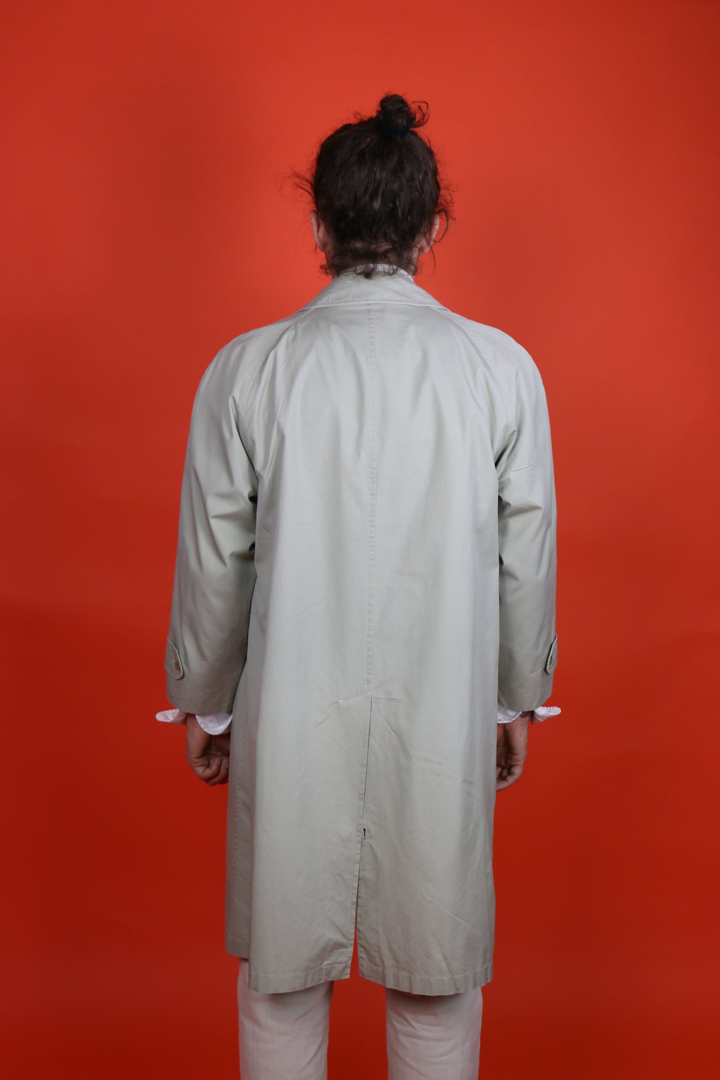 Burberrys' Trench Coat Super Light  - vintage clothing clochard92.com
