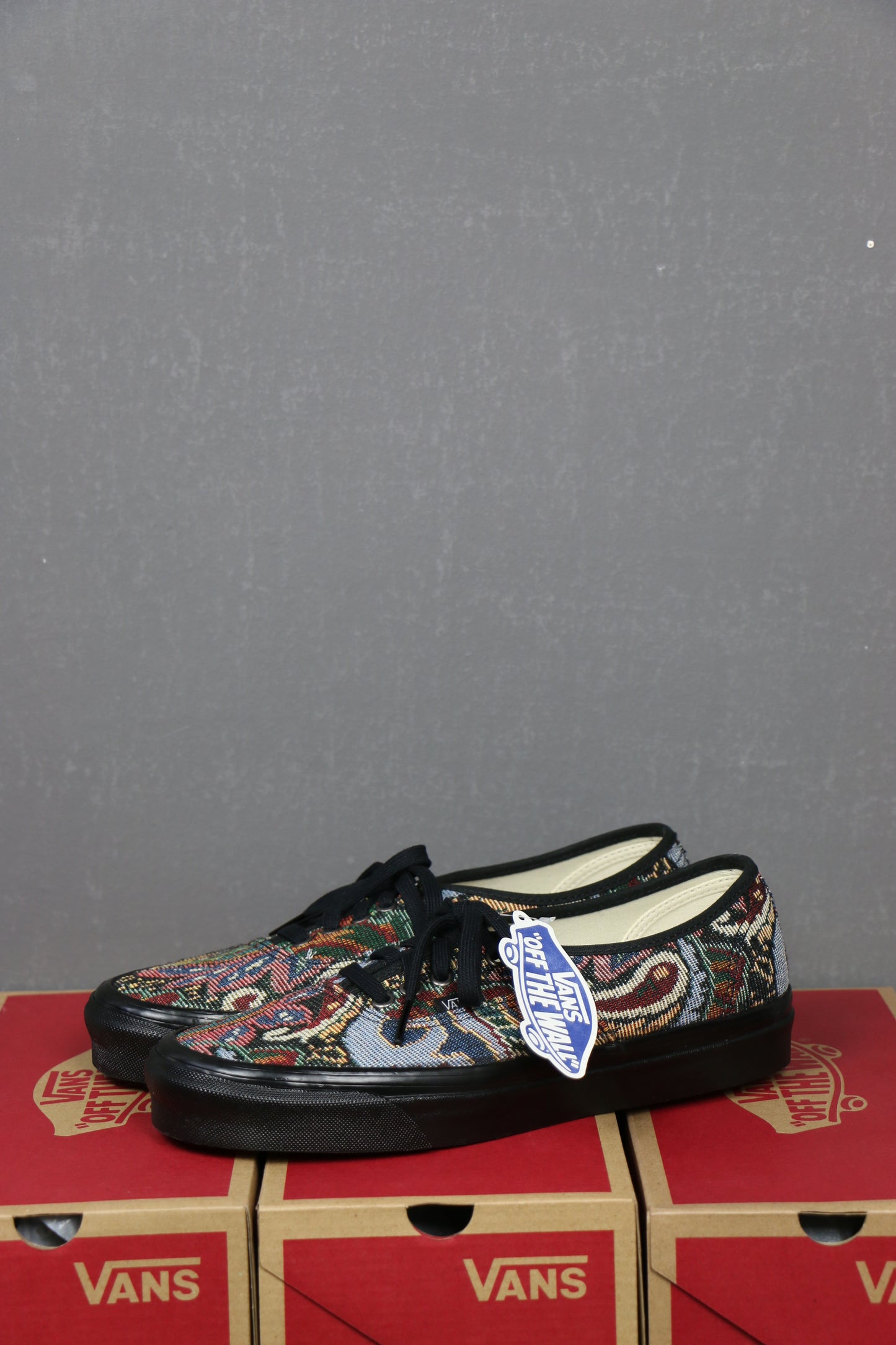 Vans Abstract Shoes - vintage clothing clochard92.com