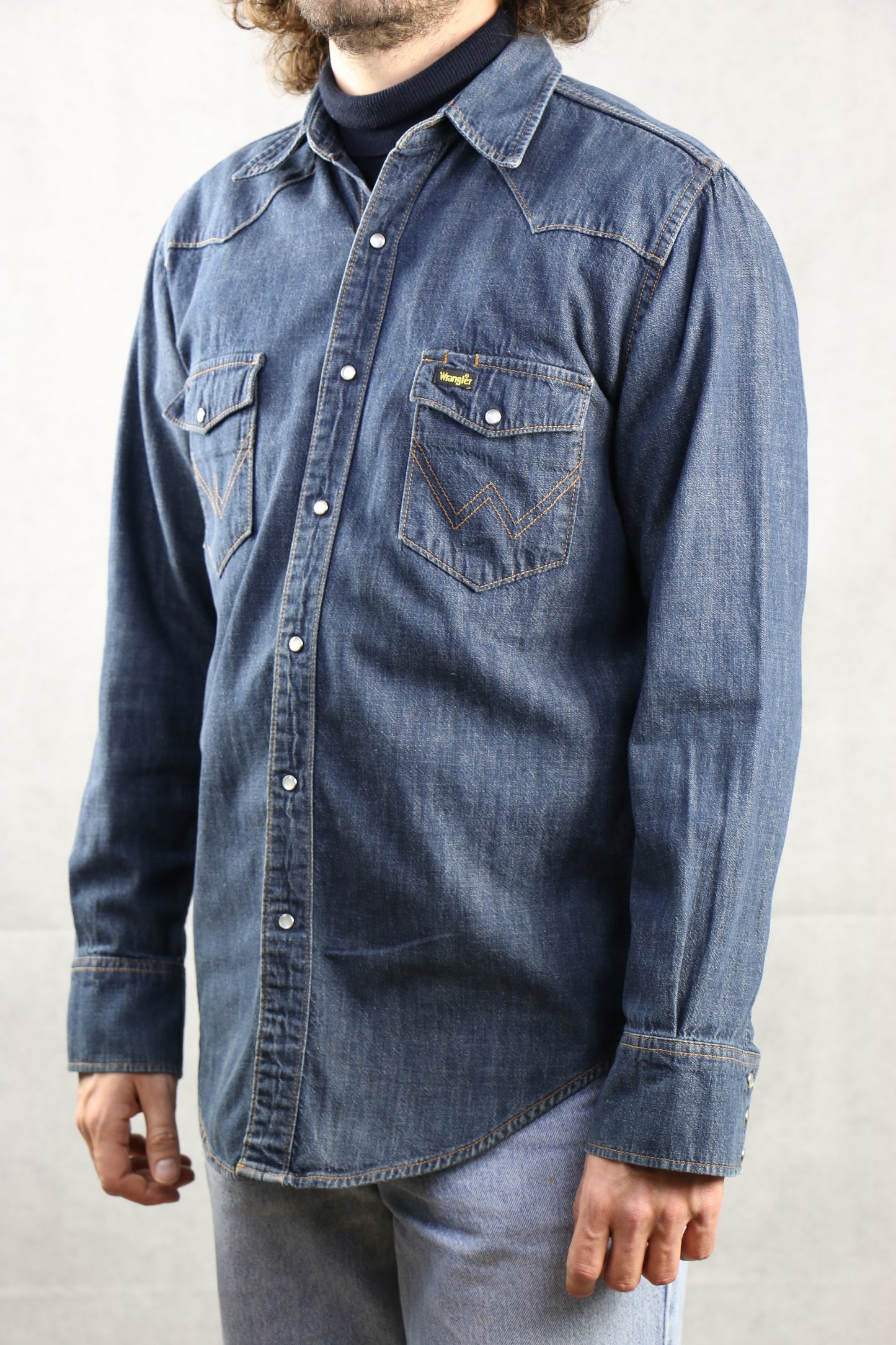 Wrangler Indigo Denim Shirt - vintage clothing clochard92.com