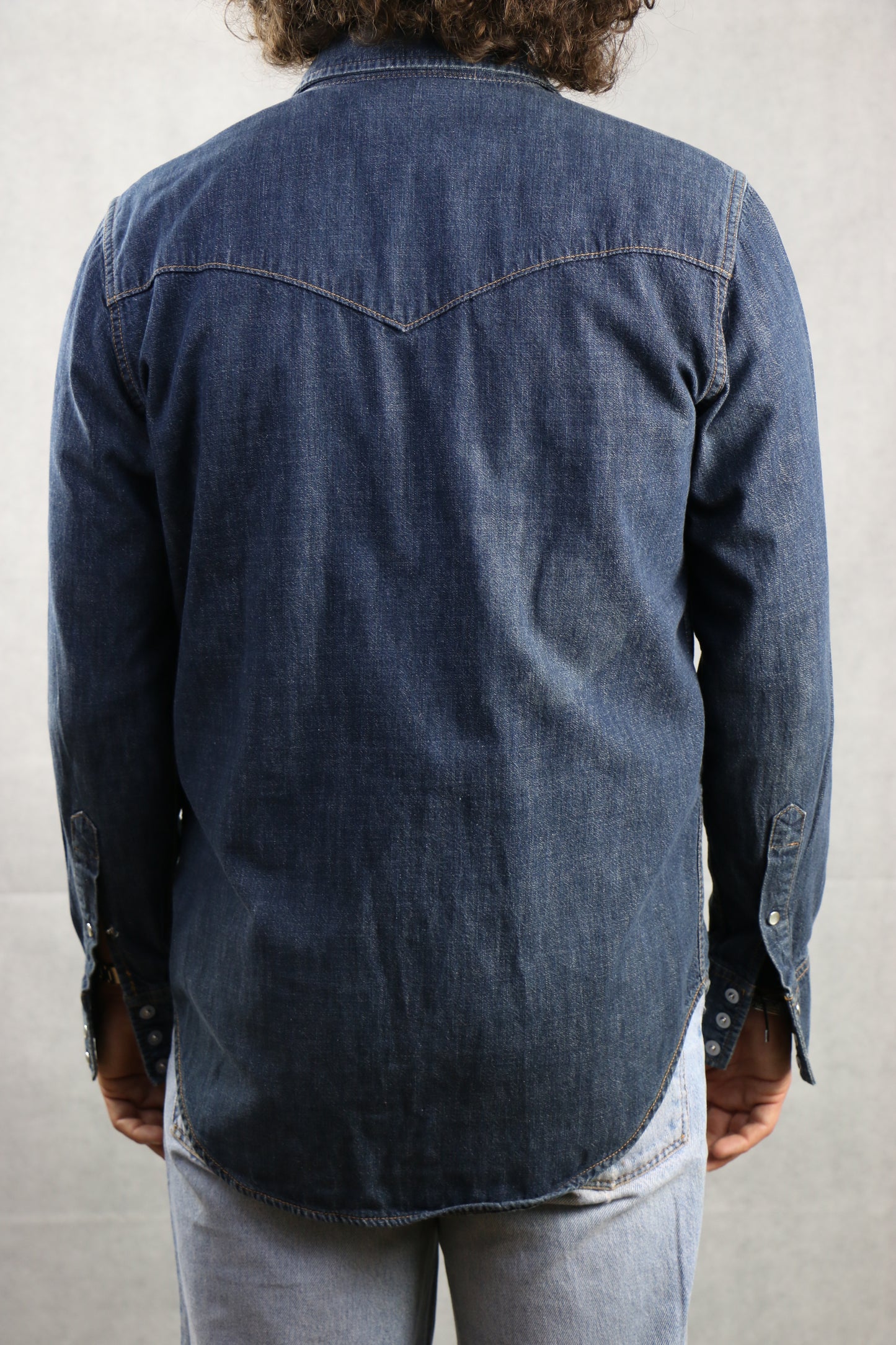 Wrangler Indigo Denim Shirt - vintage clothing clochard92.com