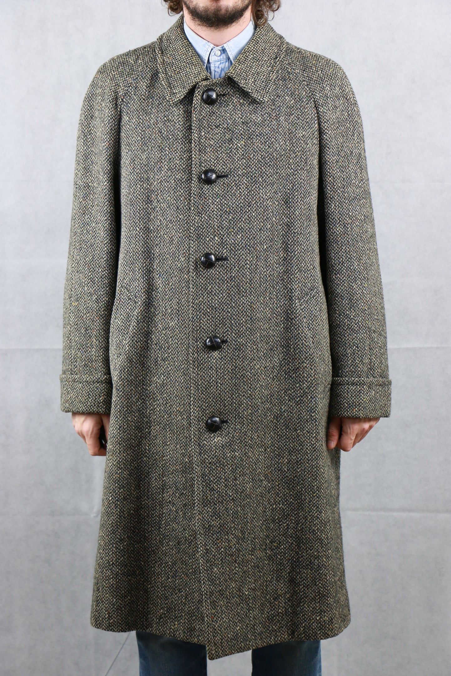 Aquascutum Tweed Coat Wooden Buttons - vintage clothing clochard92.com