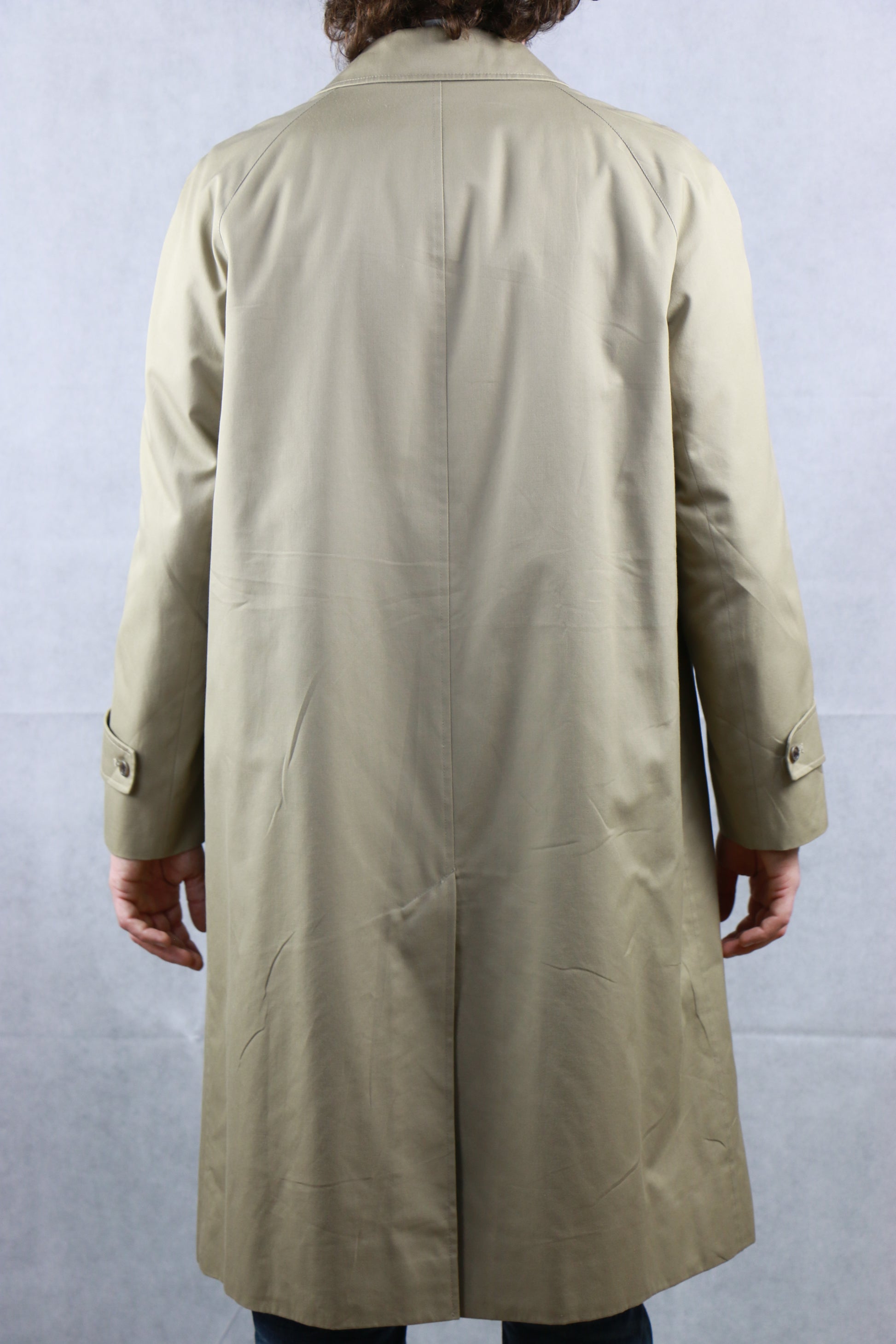Aquascutum Trench Coat in Beige - vintage clothing clochard92.com